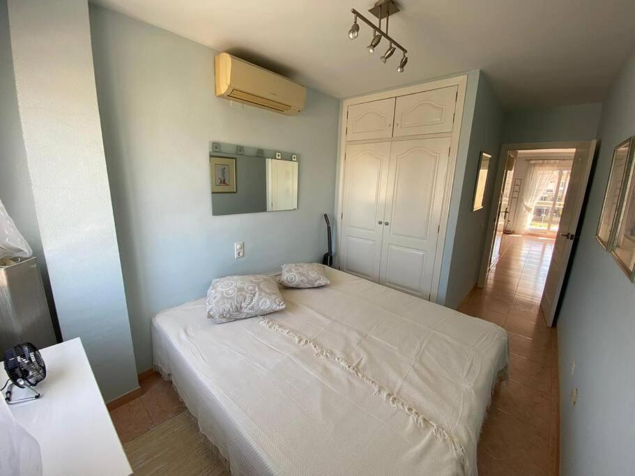 Perfect Family Holiday! Modern Penthouse In Denia Only 200 M To The Beach! Exterior photo